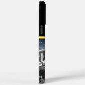 Wolf heult auf Vollmond in einem ruhigen Wald Case-Mate iPhone Hülle (Rückseite / Rechts)