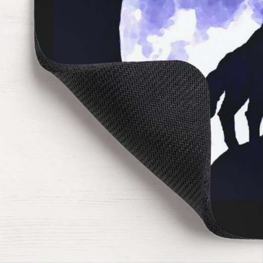 Wolf Howling auf dem Mond Mousepad (Ecke)