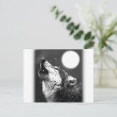 Wolf Howling auf dem Mond Postkarte (Stehend Vorderseite)