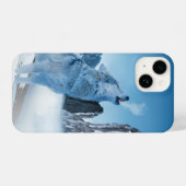Wolf Howling auf einem Schneeberg im Winter iPhone Hülle (Rückseite (Horizontal))