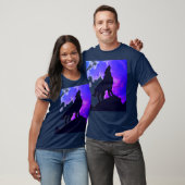 Wolf Howling bei Moon Blue T-Shirt (Unisex)