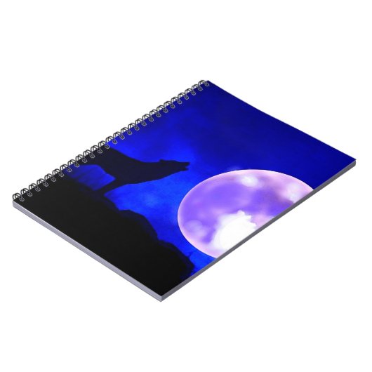 Wolf Howling bei Moon in Blue Night Notebook Notizblock (Linke Seite)