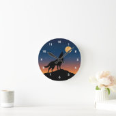 Wolf Howling mit Full Moon Night Sky und Stars Runde Wanduhr (Zuhause)
