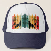 Wolf Howling Sunset Trucker Hat Truckerkappe (Vorderseite)