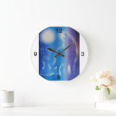 Wolf im Nebel Große Wanduhr (Zuhause)