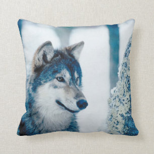 Wolf im Schnee-Wurfs-Kissen Kissen