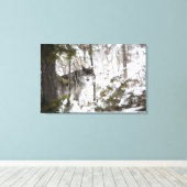 Wolf im Wald im Winter Leinwanddruck (Insitu (Holzboden))