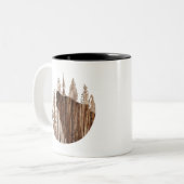 Wolf in texturiertem Holz Zweifarbige Tasse (Vorderseite Links)