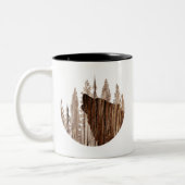 Wolf in texturiertem Holz Zweifarbige Tasse (Links)