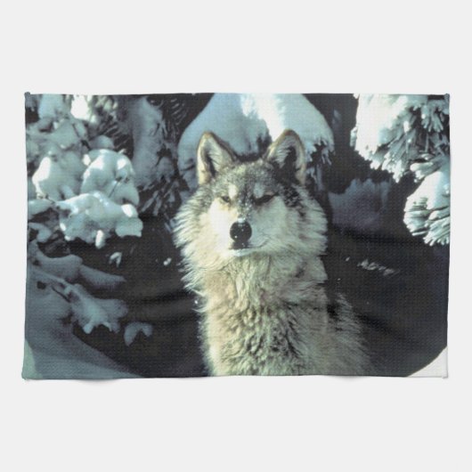 Wolf in Winter Forest Kunstwerk Geschirrtuch (Horizontal)