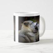 Wolf-Kampf Jumbo-Tasse (Vorderseite Rechts)