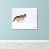 Wolf läuft im Schnee 2 Leinwanddruck (Insitu (Holzboden))