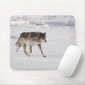 Wolf läuft im Schnee Mousepad (Mit Mouse)