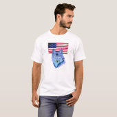 Wolf mit amerikanischer Flagge T-Shirt (Vorne ganz)