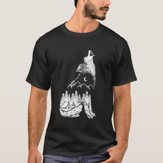 Wolf Mountains Camping Gift T-Shirt
