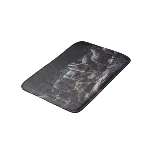 Wolf Pack Bath Mat Badematte (Schrägansicht)