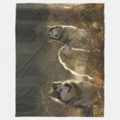 WOLF PACK FLEECEDECKE (Vorderseite)