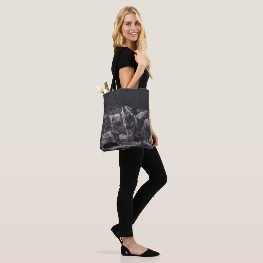 Wolf Pack Tote Bag Tasche (Am Model)