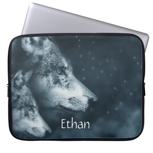 Wolf Spirit Custom Laptopschutzhülle (Vorderseite)