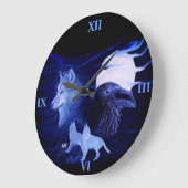 Wolf und Raven mit Vollmond Große Wanduhr (Winkel)