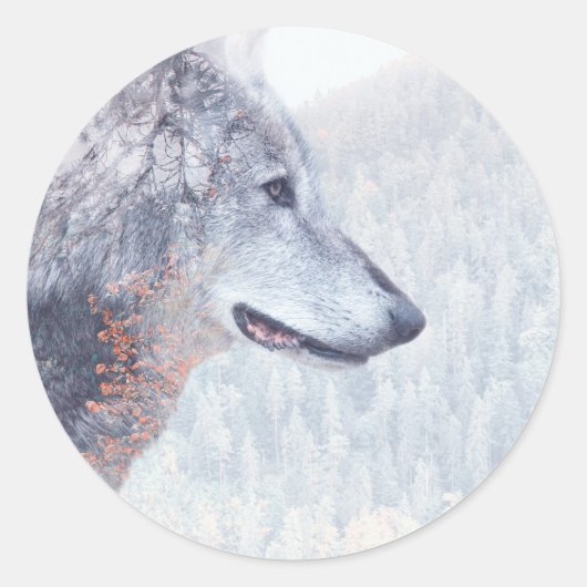 Wolf und Wald Runder Aufkleber (Vorderseite)