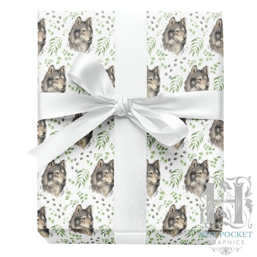 Wolf Wrapping Paper Geschenkpapier