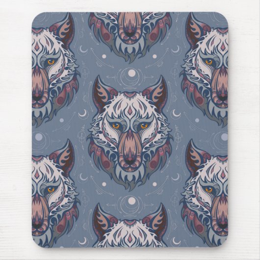 Wölfchenköpfe mit bohischer Dekoration Mousepad (Vorne)