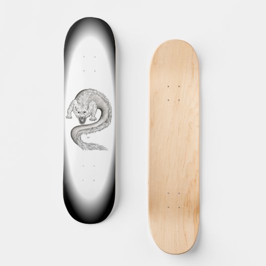 Wolfdragon Schwarzweiß Design Skateboard (Vorderseite)