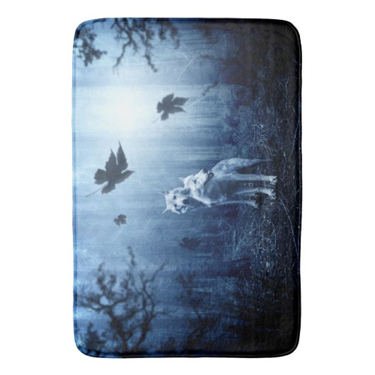 Wölfe im Wald bei Morgendämmerung Badematte (Vorderseite Vertikal)