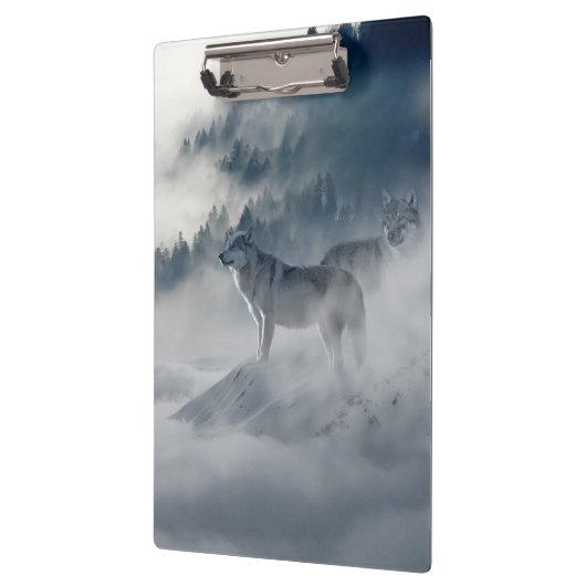 Wölfe in einer Winterlandschaft Klemmbrett (Links)