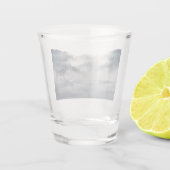 Wölfe in einer Winterlandschaft Schnapsglas (Rückseite)