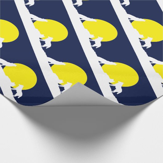 Wölfe in Moonlight Wrapping Paper Geschenkpapier (Ecke)