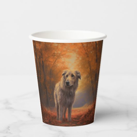 Wolfhound im Herbst Leaves Fall Inspiriert Pappbecher (Vorderseite)