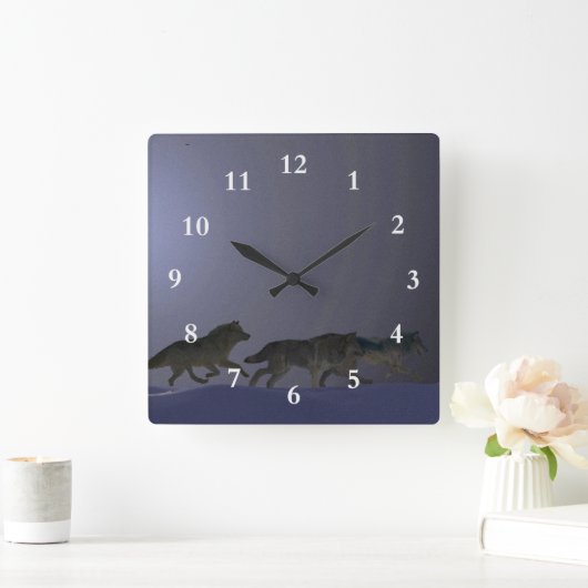 Wolfpack Quadratische Wanduhr (Zuhause)