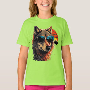 Wolfshund mit Sonnenbrille im Sonnenuntergang Idee T-Shirt