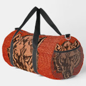 Wolfskopf auf Rot Duffle Bag (Rechte Ecke)