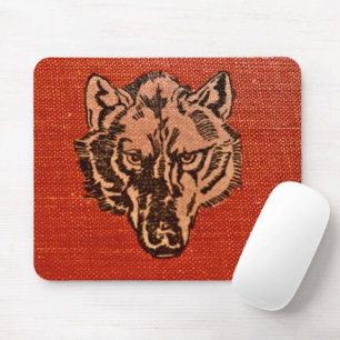 Wolfskopf auf Rot  Mousepad