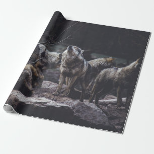 WOLFSRUDEL AUF FELSFORMATION GESCHENKPAPIER