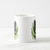 Wolfswelpe im Grünen: Kaffeetasse (Mittel)
