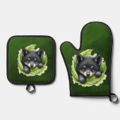Wolfswelpe im Grünen Ofenhandschuh & Topflappen-Set (Vorderseite)
