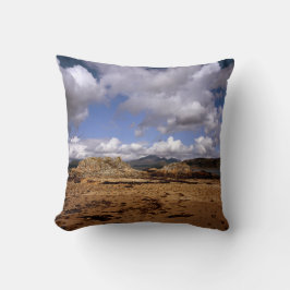 Wolke über Blabheinn Insel Skye Schottland Kissen