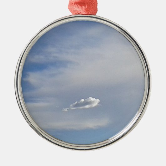 Wolke und Wolke Ornament Aus Metall (Vorne)