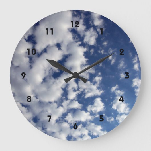 Wolken auf blauem Himmel Große Wanduhr (Vorderseite)