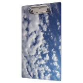Wolken auf blauem Himmel Klemmbrett (Links)