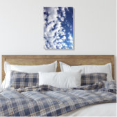 Wolken auf blauem Himmel Leinwanddruck (Insitu (Schlafzimmer))
