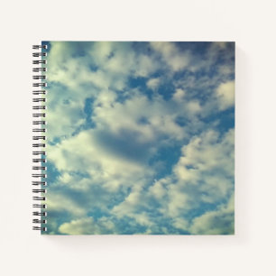 Wolken ausbreiten notizblock