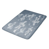 Wolken Bath Mat Badematte (Schrägansicht)