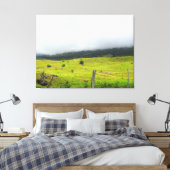 Wolken, die auf Weideland absinken Upcountry-Leinw Leinwanddruck (Insitu (Schlafzimmer))