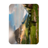 Wolken, die durch Berge wühlen Magnet (Vertikal)
