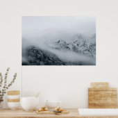 Wolken, die über Berge fließen Poster (Küche)